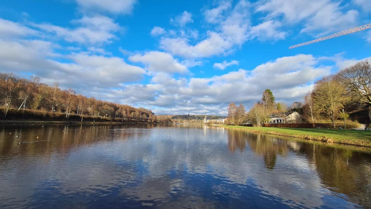 Le Salmoyard, Studio Au Bord Du Lac A Vielsalm Apartment Exterior photo